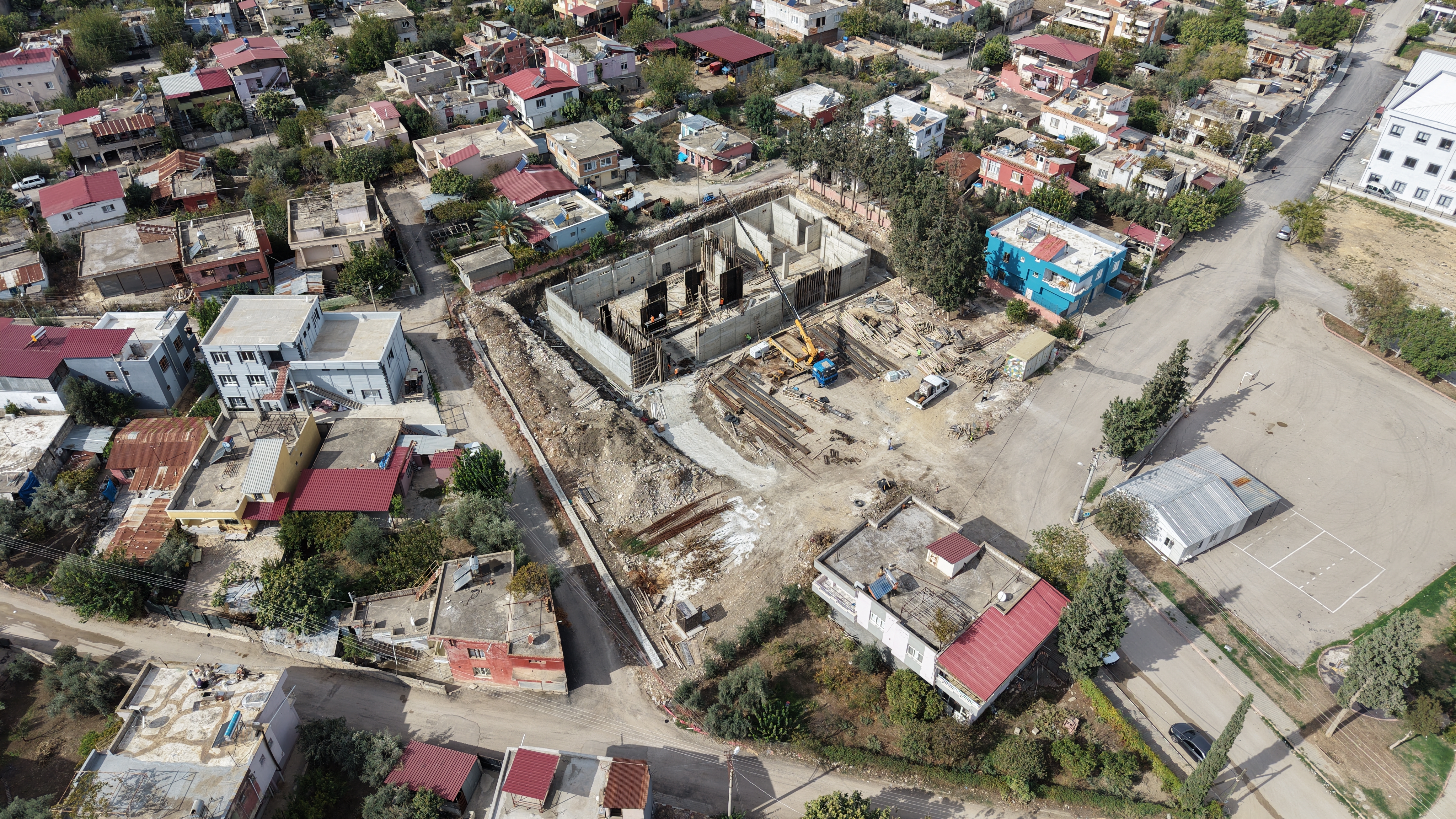 İmamoğlu İlçesi 16 Derslikli Hürriyet İlkokul Yapım İşi